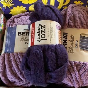 Bernat blanket yarn